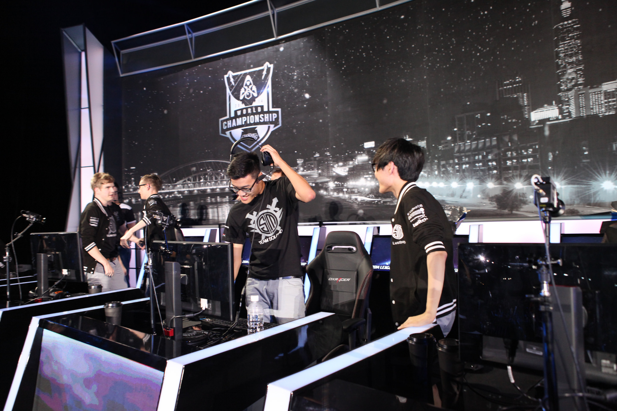 LCK春季赛GEN战队或陷附加赛危机，季后赛双败淘汰制下的生死考验