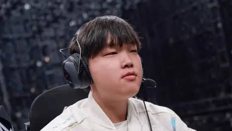 英雄联盟S15瑞士轮首轮战况：BLG爆冷不敌FLY，GEN碾压G2，LPL与LCK形势深度分析-电竞牛官网